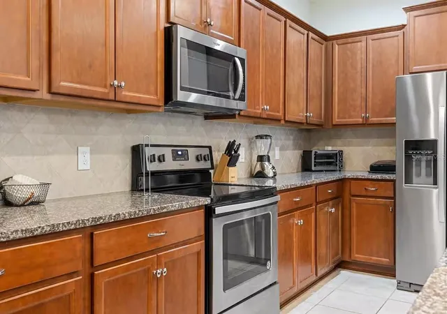 Photo 3 of Townhouse for sale at 2402 Dubai St, Kissimmee, FL 34747 | MLS# O6341750 | Listing updated on 2026-05-21