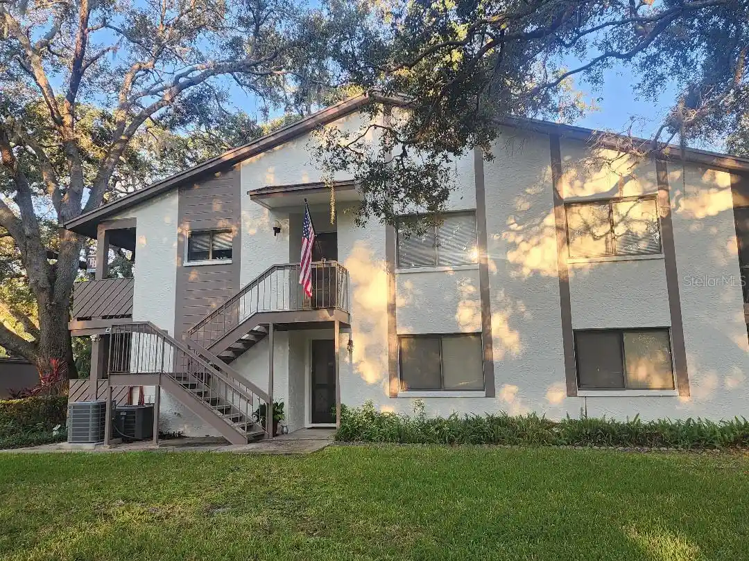 Listing Photo 2 - Condo for sale in 603 Baldwin Ave located at 603 Baldwin Ave, SAFETY HARBOR, FL 34695 - Unit 603 Baldwin Ave