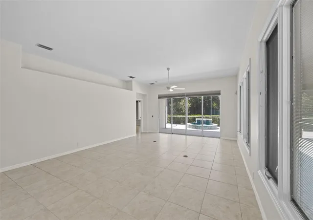 Photo 4 of Single family home for sale at 8628 54th Avenue Cir E, Bradenton, FL 34211 | MLS# A4664169 | Listing updated on 2026-09-13
