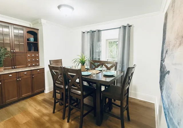 5th image of 7105 N 10Th St, Tampa, FL 33604 | MLS# TB8424766