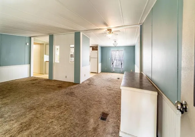 3rd image of 24031 Armadillo Rd, Astor, FL 32102 | MLS# V4944768
