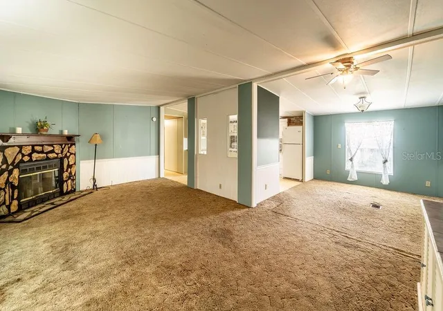 4th image of 24031 Armadillo Rd, Astor, FL 32102 | MLS# V4944768
