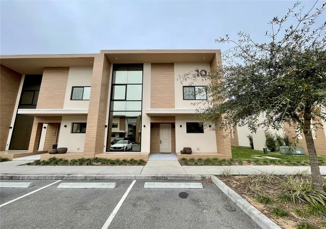Photo 1 of Townhouse for sale at 7483 Brooklyn Dr, Kissimmee, FL 34747 | MLS# O6342014 | Listing updated on 2026-08-13