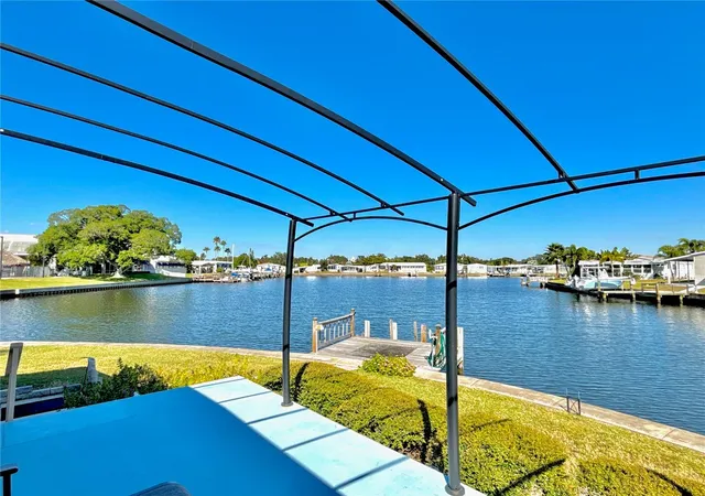5th image of 144 Americana Ct Ne #218, Saint Petersburg, FL 33702 | MLS# TB8425095
