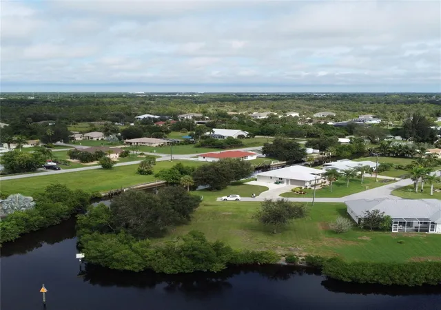 Photo 4 of Land for sale at 3690 Peace River Dr, Punta Gorda, FL 33983 | MLS# C7514560 | Listing updated on 2026-09-05