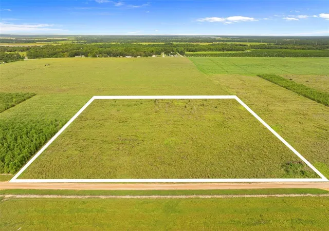 Photo 3 of Land for sale at Garfield Rd, Fort Meade, FL 33841 | MLS# TB8425394 | Listing updated on 2025-10-28
