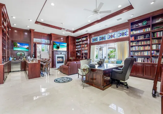 Photo 4 of Single family home for sale at 7159 Sw Manasota Key Rd, Englewood, FL 34223 | MLS# N6140444 | Listing updated on 2026-10-11