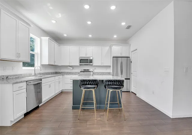 Photo 4 of Single family home for sale at 651 Parakeet Ct, Kissimmee, FL 34759 | MLS# O6342499 | Listing updated on 2026-06-01
