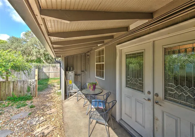 Homes for sale in Zephyrhills, FL | 38708 9Th Ave, Zephyrhills, FL 33542 | MLS# TB8425543