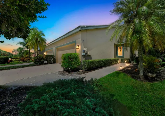 1st image of 8512 54th Avenue Cir E, Bradenton, FL 34211 | MLS# O6342516