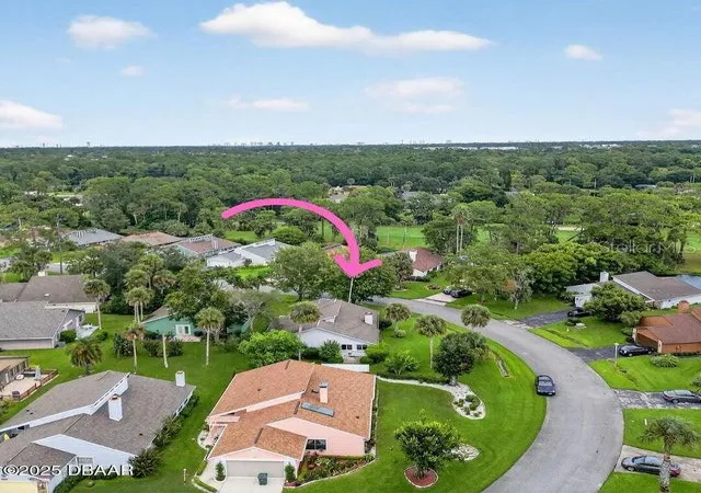 Photo 3 of Single family home for sale at 236 Gull Dr S, Daytona Beach, FL 32119 | MLS# FC312574 | Listing updated on 2026-10-07