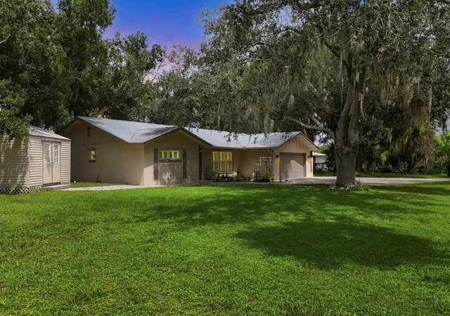 Homes for sale in Port Charlotte, FL | 336 Timbruce Ln Nw, Port Charlotte, FL 33952 | MLS# N6140454