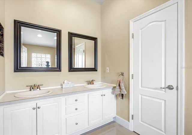 Homes for sale in Clermont, FL | 11519 Grand Bay Blvd, Clermont, FL 34711 | MLS# G5101877