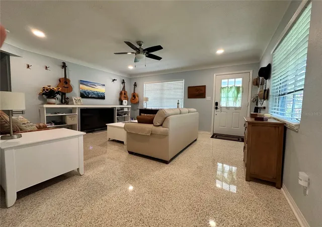 Photo 2 of Single family home for sale at 2831 Clinton St S, Gulfport, FL 33707 | MLS# TB8426104 | Listing updated on 2026-09-28