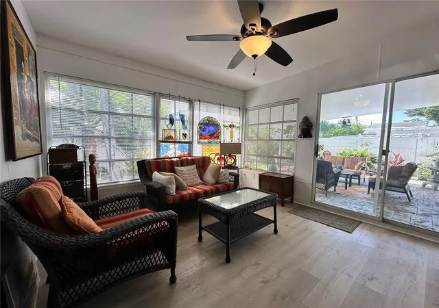 Photo 3 of Single family home for sale at 2831 Clinton St S, Gulfport, FL 33707 | MLS# TB8426104 | Listing updated on 2026-09-28