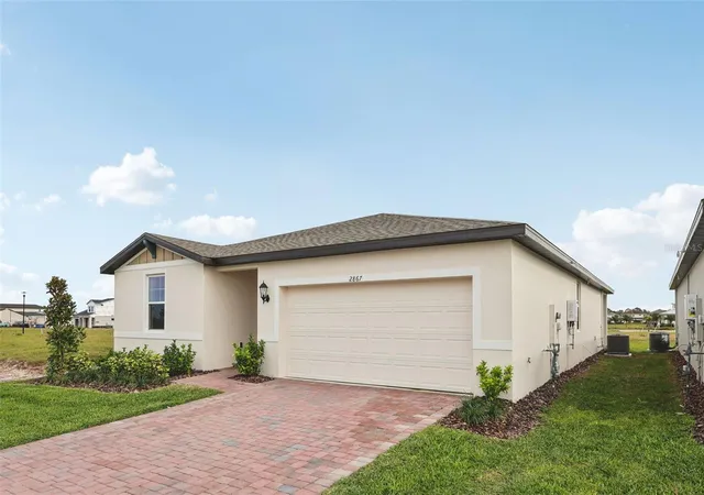 Photo 3 of Sale Pending at 2867 Hornbill Dr, Saint Cloud, FL 34772 | MLS# O6343070 | Listing updated on 2026-09-02