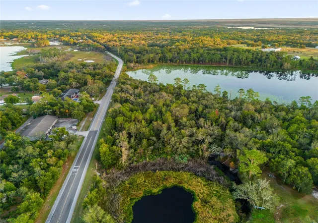 4th image of 1785 Doyle Rd, Deltona, FL 32725 | MLS# O6343094