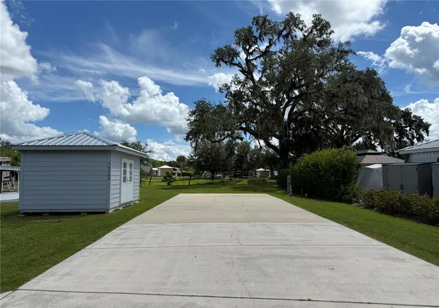 5th image of 10264 Ne 28Th Loop, Silver Springs, FL 34488 | MLS# O6343296
