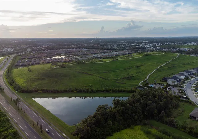 32nd image of 6378 Grandview Hill Ct, Bradenton, FL 34203 | MLS# A4664733
