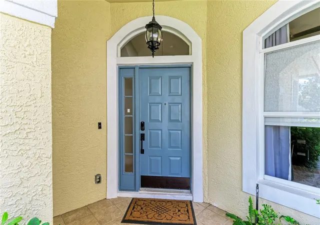 5th image of 6622 Oakbrooke Cir, Bradenton, FL 34202 | MLS# A4664766
