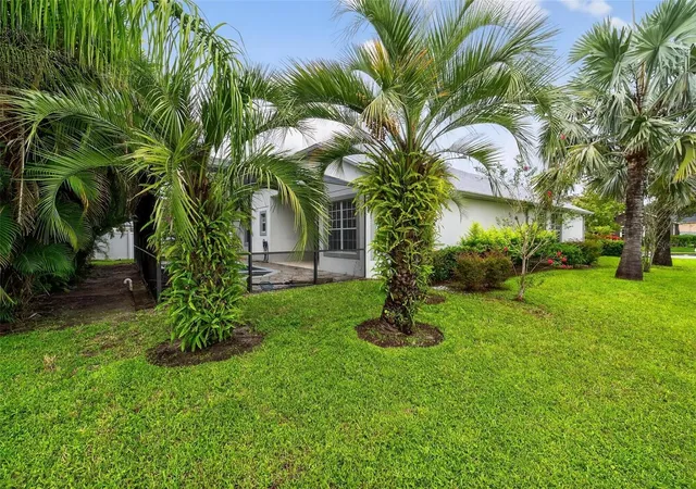 Homes for sale in Orlando, FL | 7296 Vista Park Blvd, Orlando, FL 32829 | MLS# O6343509