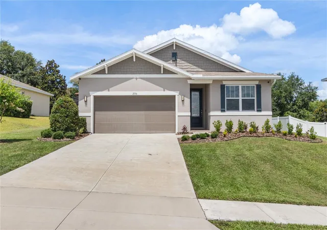 Photo 1 of Single family home for sale at 2536 Autumn Strm Dr, Leesburg, FL 34748 | MLS# W7878910 | Listing updated on 2026-10-06