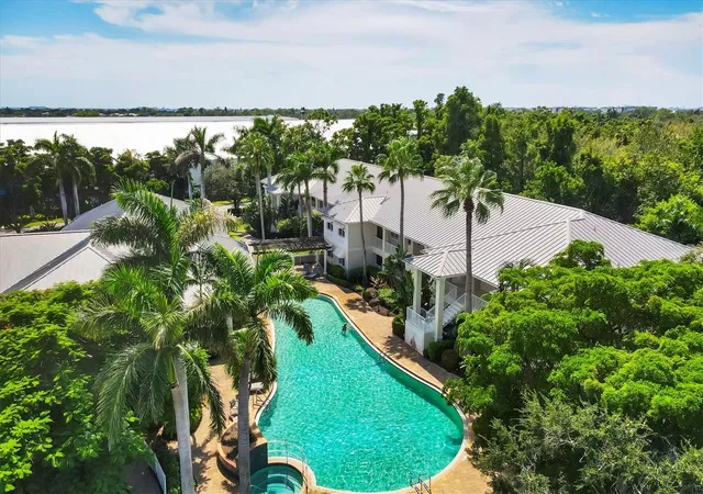2nd image of 3604 54Th Dr W, BRADENTON, FL 34210