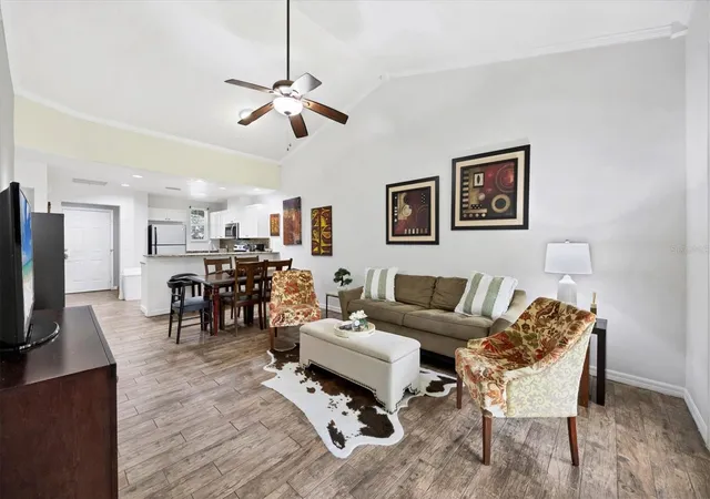 4th image of 3604 54Th Dr W #202, Bradenton, FL 34210 | MLS# A4664821