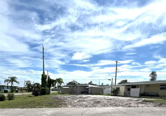 Photo 2 of Land for sale at 6903 E Bayou Ln, Bradenton, FL 34207 | MLS# A4664831 | Listing updated on 2026-05-08