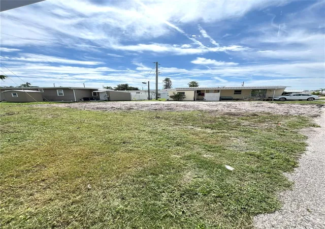 Photo 3 of Land for sale at 6903 E Bayou Ln, Bradenton, FL 34207 | MLS# A4664831 | Listing updated on 2026-05-08