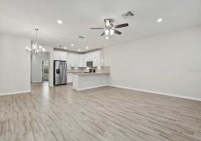 5th image of 3331 Chestertown Loop, Bradenton, FL 34211 | MLS# A4664868