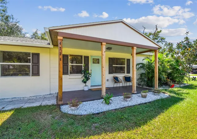 Homes for sale in Tampa, FL | 4726 W Knights Ave, Tampa, FL 33611 | MLS# TB8426900