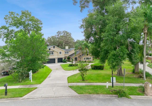 Photo 3 of Single family home for sale at 4574 Sailbreeze Ct, Orlando, FL 32810 | MLS# O6343698 | Listing updated on 2026-10-03