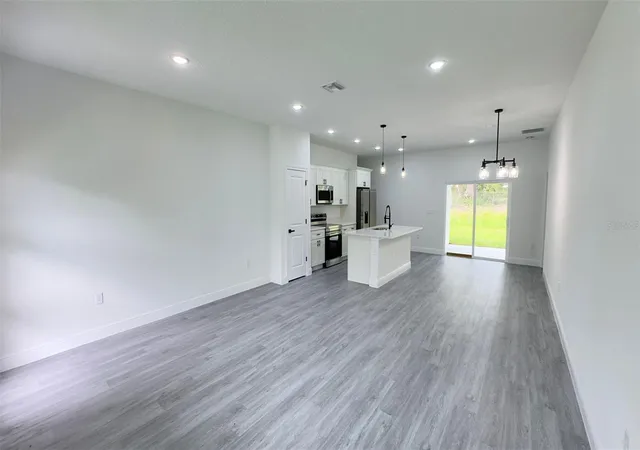 Photo 3 of Single family home for sale at 2827 W Xenox Dr, Citrus Springs, FL 34433 | MLS# O6343709 | Listing updated on 2026-09-30