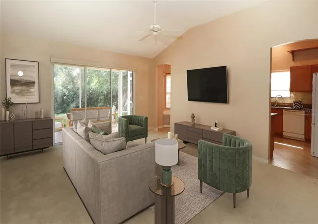 5th image of 17700 Se 92Nd Grantham Ter, The Villages, FL 32162 | MLS# OM709472