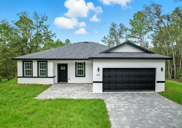 Photo 3 of Single family home for sale at 225 W Diego Pl, Citrus Springs, FL 34434 | MLS# OM709490 | Listing updated on 2026-09-14
