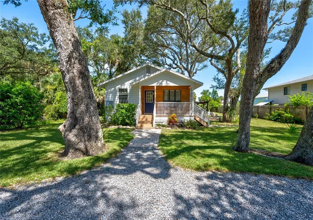 4th image of 3 Bay Dr, Palm Coast, FL 32137 | MLS# GC533994