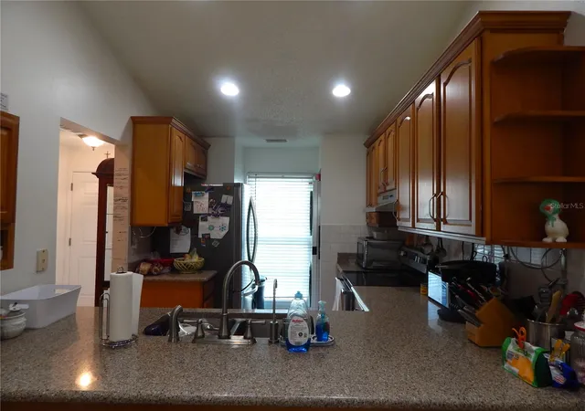 Photo 2 of Townhouse for sale at 16221 Rambling Vine Dr W, Tampa, FL 33624 | MLS# TB8427347 | Listing updated on 2026-09-24
