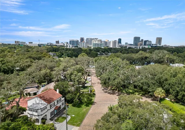 Photo 3 of Single family home for sale at 1408 E Church St, Orlando, FL 32801 | MLS# O6343980 | Listing updated on 2026-09-18