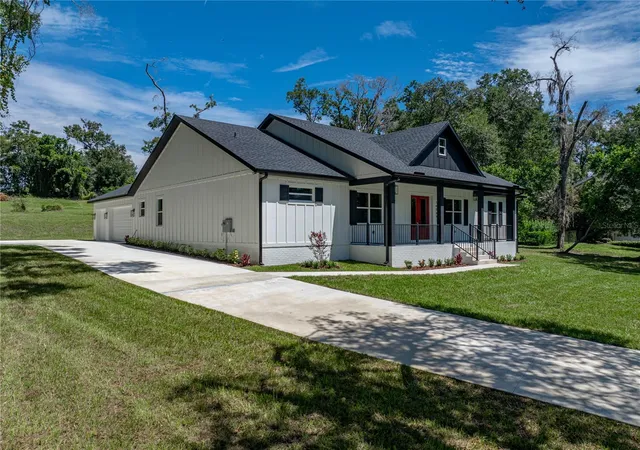 3rd image of 14069 Grandeur Way, Dade City, FL 33525 | MLS# TB8427492