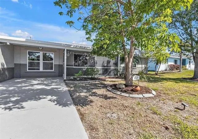 Photo 3 of Single family home for sale at 628 Tarpon Way, Punta Gorda, FL 33950 | MLS# A4665084 | Listing updated on 2026-10-02
