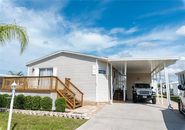 Photo 1 of Manufactured home for sale at 21 Amsterdam Ave, Punta Gorda, FL 33950 | MLS# C7514863 | Listing updated on 2026-09-12