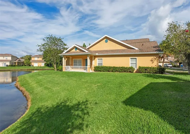 3rd image of 20312 Noble Oak Pl, Tampa, FL 33647 | MLS# TB8427862