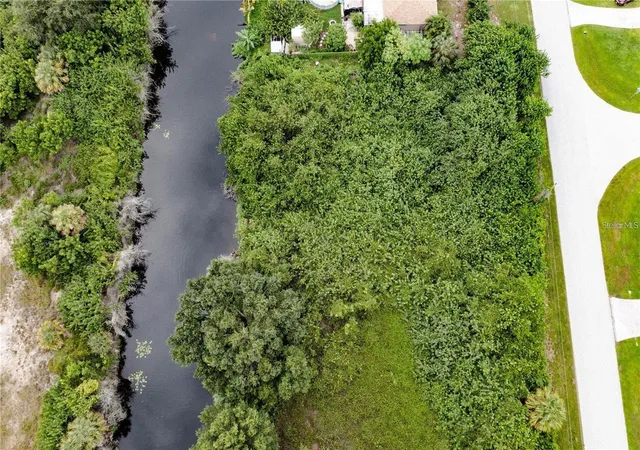 Photo 1 of Land for sale at 6441 Roberta Dr, Englewood, FL 34224 | MLS# A4665276 | Listing updated on 2026-10-15