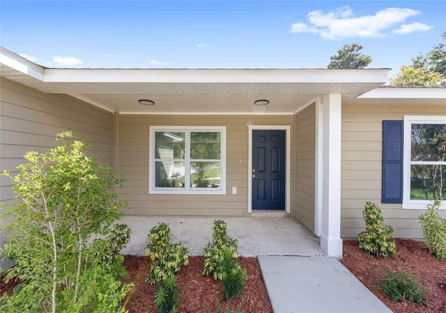 Photo 5 of Single family home for sale at 5192 SW 159th Street, Ocala, FL 34473 | MLS# OM709700 | Listing updated on 2026-09-01