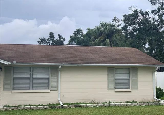 Photo 3 of Sale Pending at 39248 9th Avenue, Zephyrhills, FL 33542 | MLS# TB8428382 | Listing updated on 2026-10-08