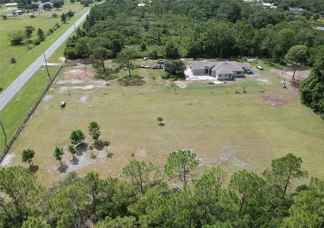 Photo 3 of Sale Pending at 6701 Old Melbourne Hwy, Saint Cloud, FL 34771 | MLS# O6344834 | Listing updated on 2026-10-13