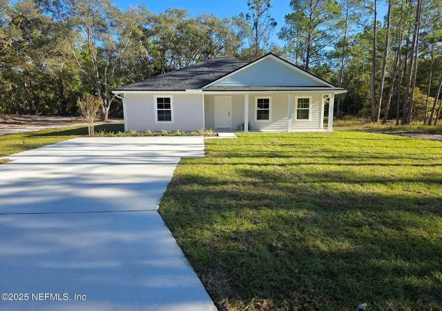 Photo 1 of Single family home for sale at 1264 Coral Farms Rd, Florahome, FL 32140 | MLS# GC534100 | Listing updated on 2026-08-18