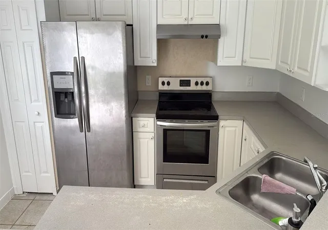 Photo 3 of Single family home for sale at 2930 Grayton St, Deltona, FL 32738 | MLS# O6345116 | Listing updated on 2026-08-21