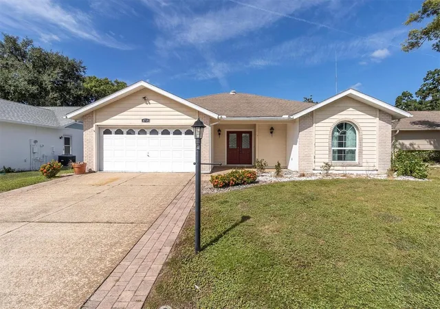 3rd image of 4719 Cavendish Dr, New Port Richey, FL 34655 | MLS# W7879051